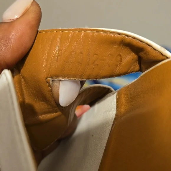 Women's Flats - Picture 5 of 7